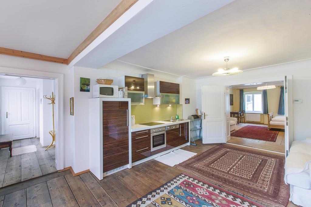 Stadthaus Apartment *